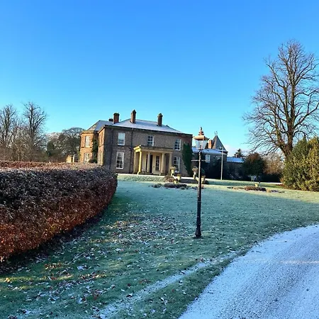 Country house Solberge Hall *