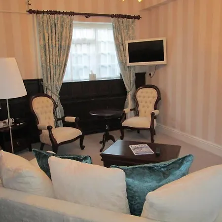 Solberge Hall * Northallerton