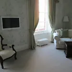 Solberge Hall Otel *