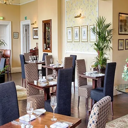 Solberge Hall Hotel *