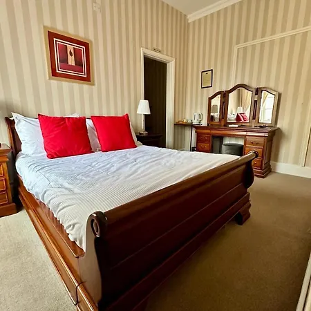Solberge Hall منزل ريفي *